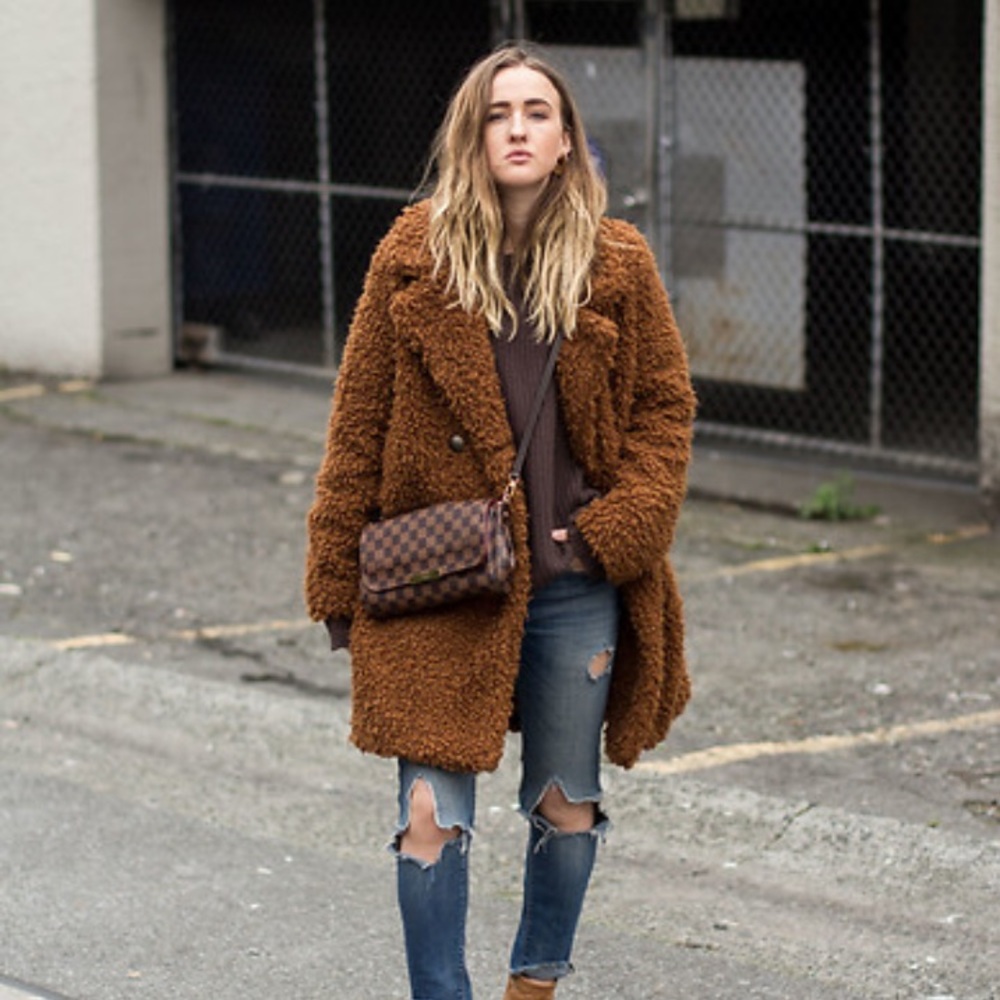 Long teddy coat